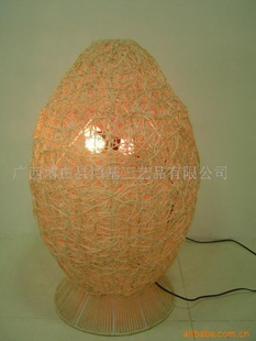 藤、竹、麻绳、纸绳编织灯饰(图)
