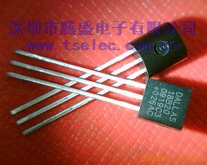 ¶ȴDS18B20+C3