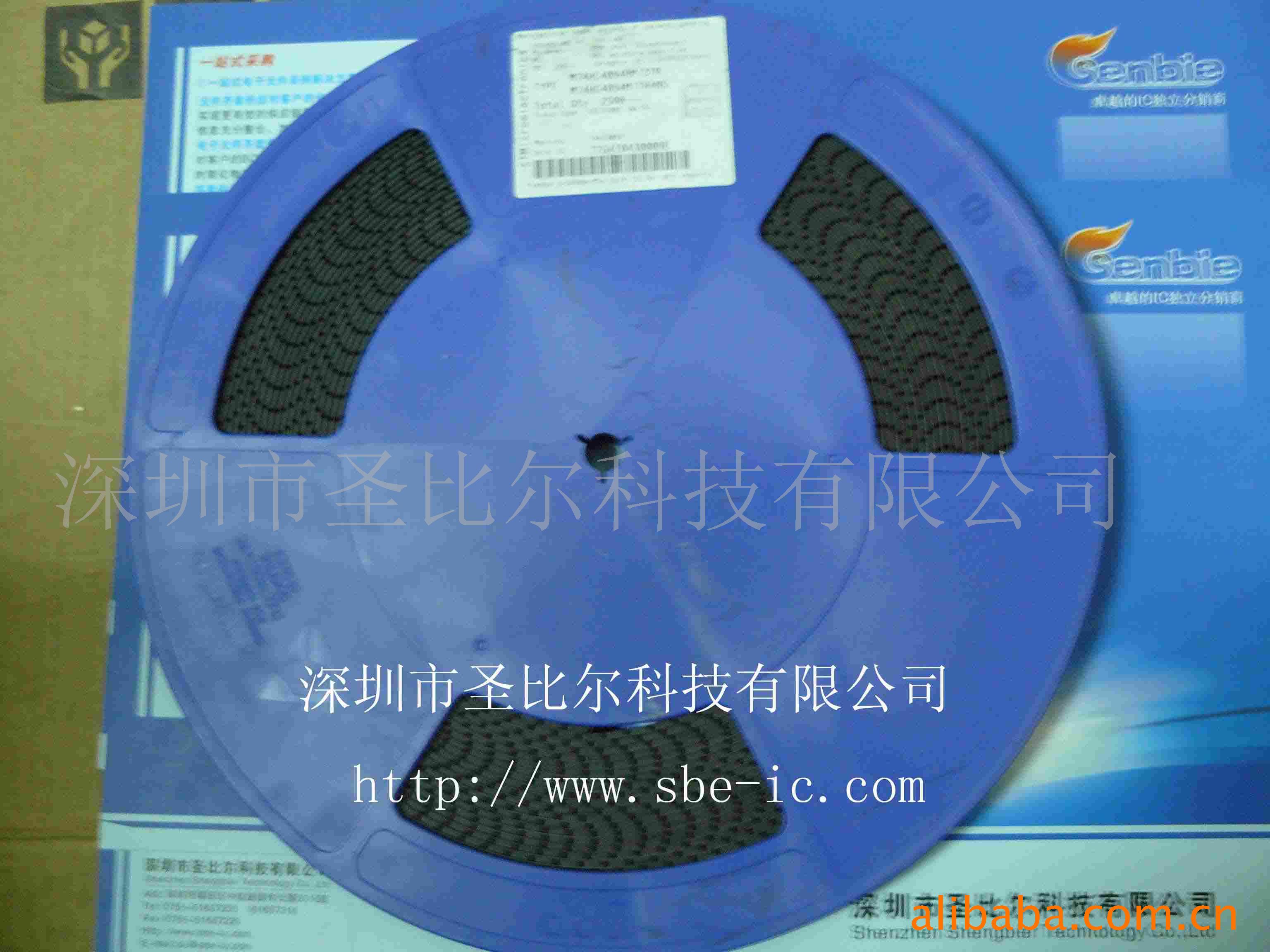 ߼ICHCF4017M013TR