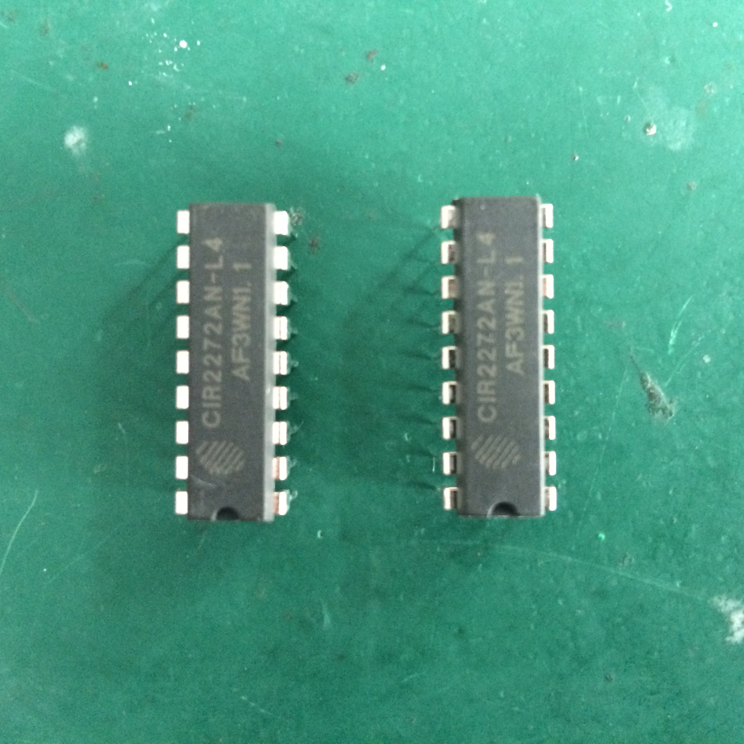 CIR2272÷Ŵ̶IC