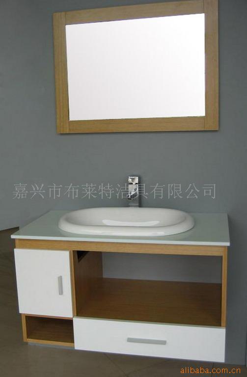 ʵľʯ辵