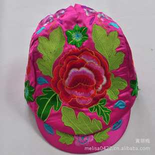 2013新款民族风缎面绣花帽休闲帽精美手工绣花帽