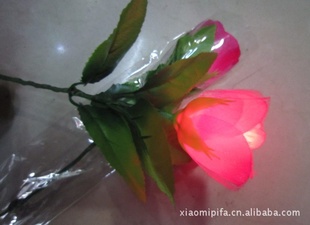 情人节特卖魔术玫瑰花爱情玫瑰花闪光玫瑰花led发光玫瑰花