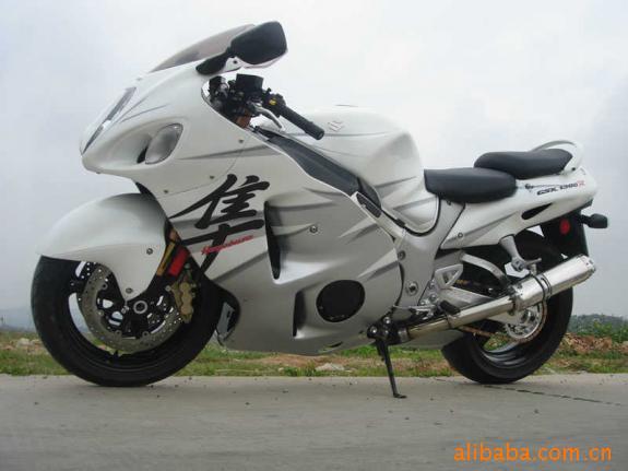 08ľGSX1300Ħг