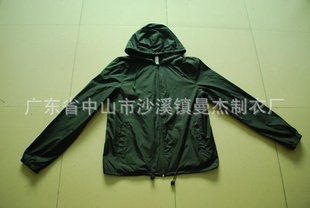 订做涤纶防水男式风衣/广告风衣