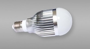 高品长寿命新光源LED节能灯
