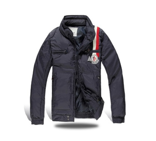 ﶬ¿ʽMONCLER޷ͼ