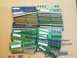 正品现代HYDDR21G667/台式机内存(图)