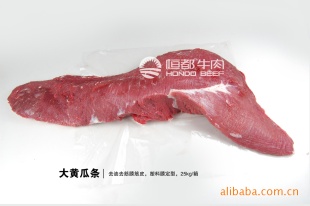 大量绿食品牛大黄瓜条