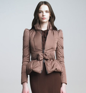 óԭŮװ¿burberryͱʼ̿޷ͱ