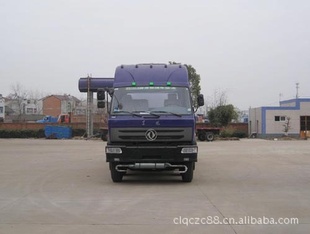 东风小三轴洒水车,运水车,可不带后工作平台变成运水车,免购置
