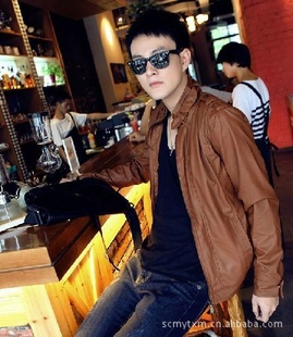 2011ʿƤº̿PUƤHM206