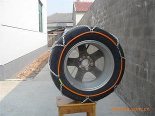knϵ12mm