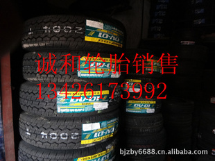 ̲215/60R16̥