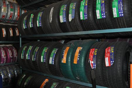 ̥185R14LT102/100STR64