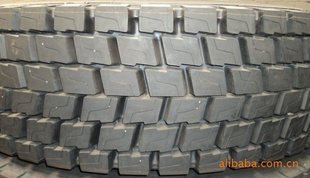 315/80R22.5̥