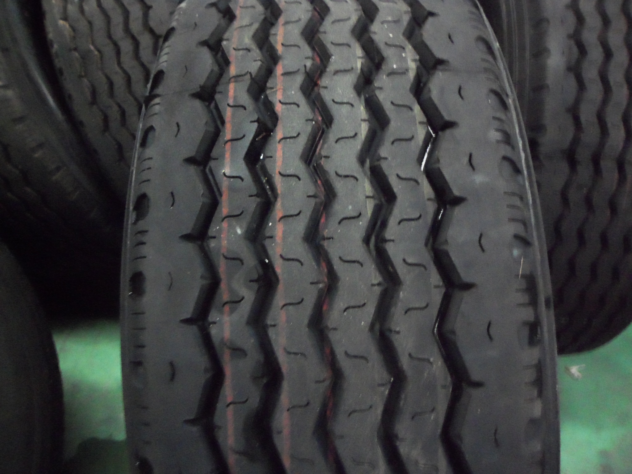ؿ̥385/65R22.5