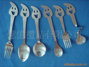 厂家不锈钢笑脸餐具精灵笑脸不锈钢餐具不锈钢套装餐具