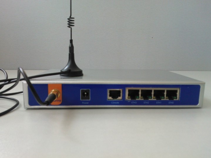 ï4G·