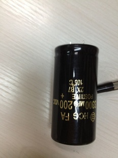 200V3300UF