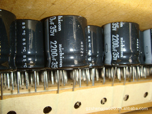 nichicon35v2200ufԭб18*20