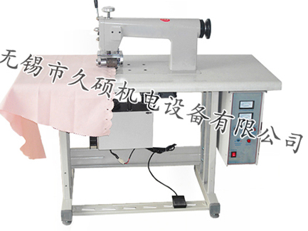 自动化无纺布裥棉焊接机