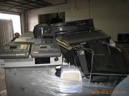 原台旧杂电子电器产品拼柜-14