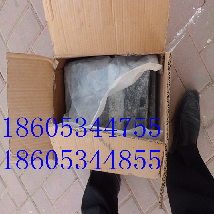 ksksĤks۸18605344755