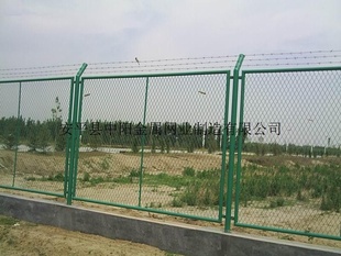 ְ