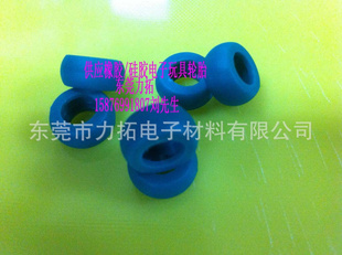 各种规格橡胶玩具轮胎,小汽车玩具轮胎,现模供货
