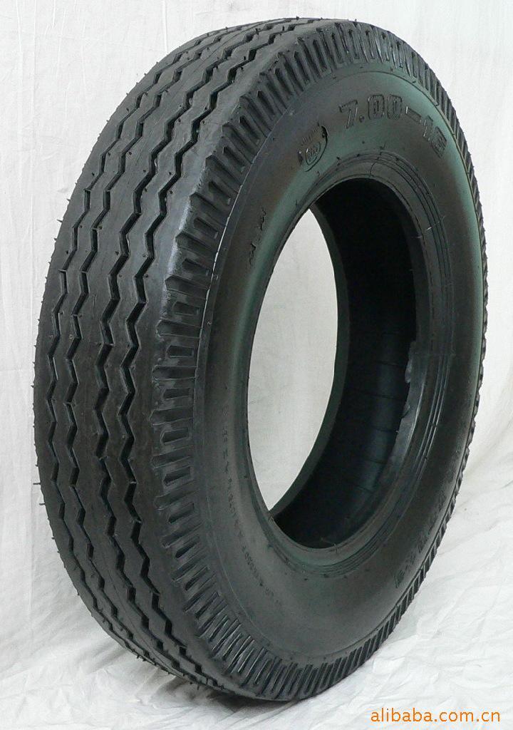 Ῠ̥825-20