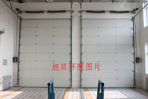静海复合板提升门工翻板提升门价格
