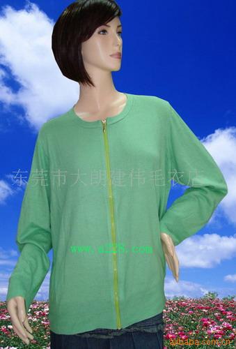 库存服装毛衣批发龙头企,保量3元起/件批发
