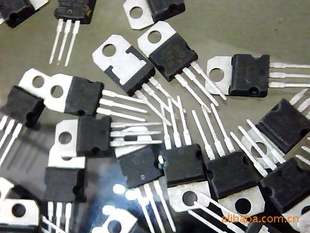 LM317ѹSTʵ
