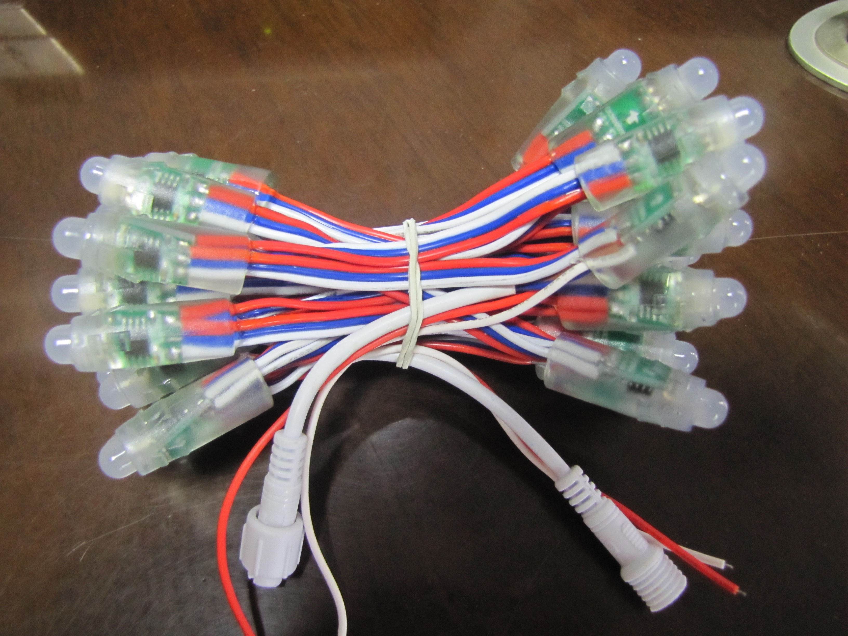 LEDȫʹེƴ