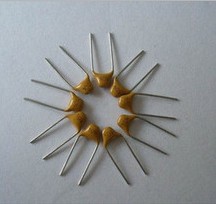 Ԫʯݰ20PF-105(1UF)50V18/ÿ10ֻ/180ֻ