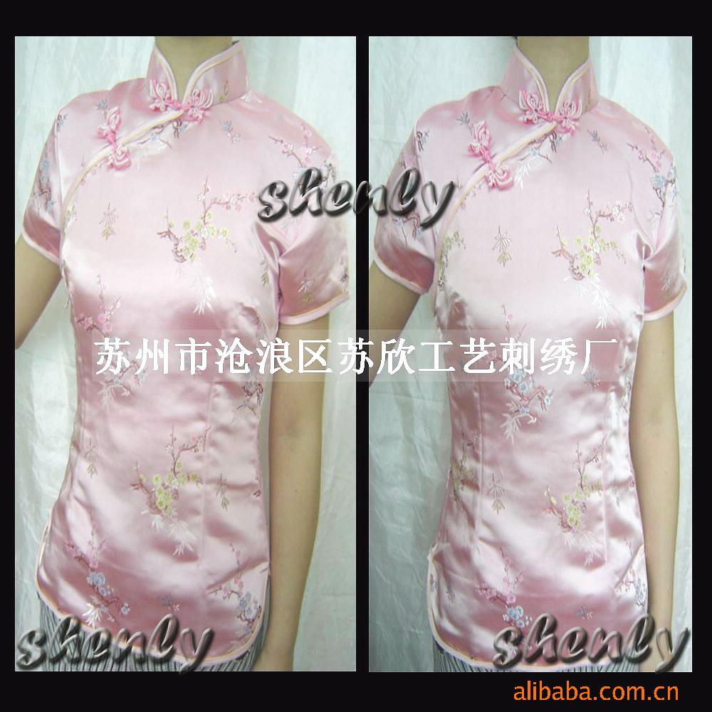 斜襟纯手工盘扣锦缎衫
