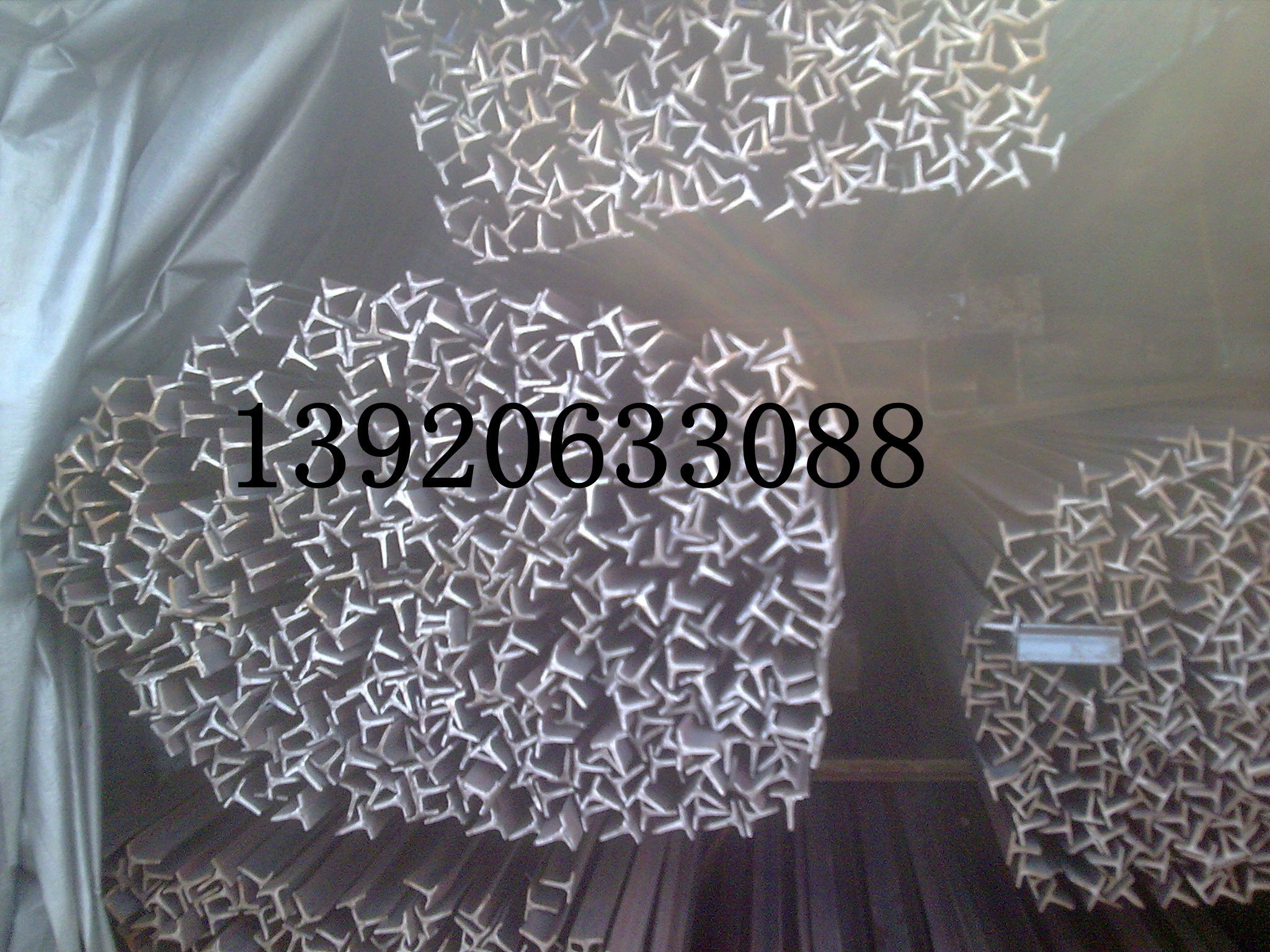 现货库20*20、25*25,30*30,40*40小T型钢