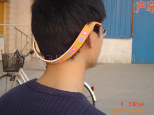 NEOPRENE۾