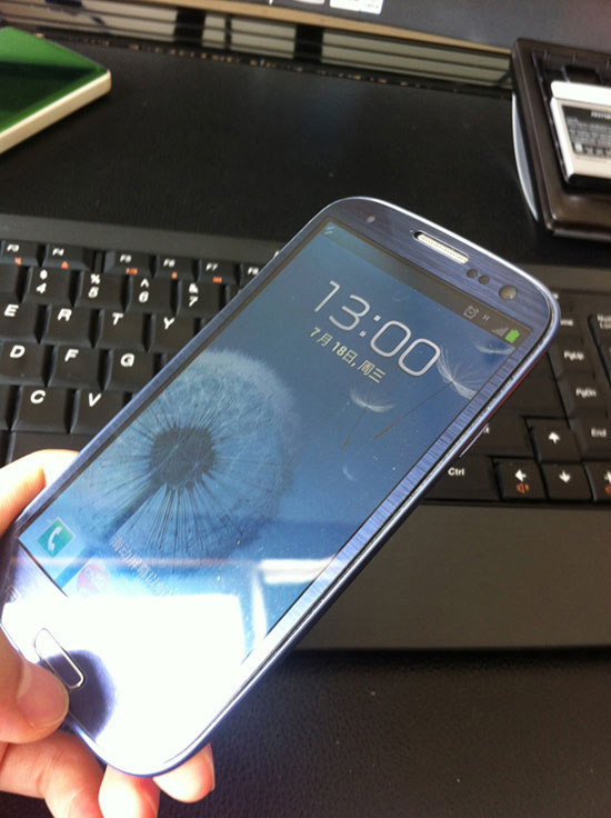 i9300۸