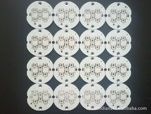 PCB塣