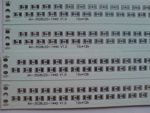 LEDչPCB·3528.3014Ƭƹ1.2׳