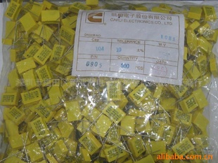 1.8UF/275V