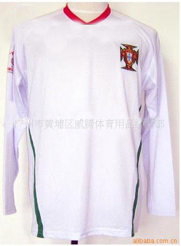 09-10新赛季葡萄牙队足球服(图)