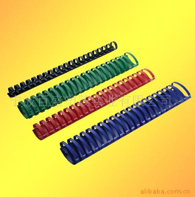 װ