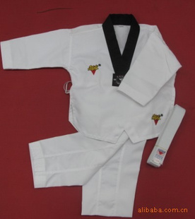新款跆拳道服跆拳道服装道服atak跆拳道服