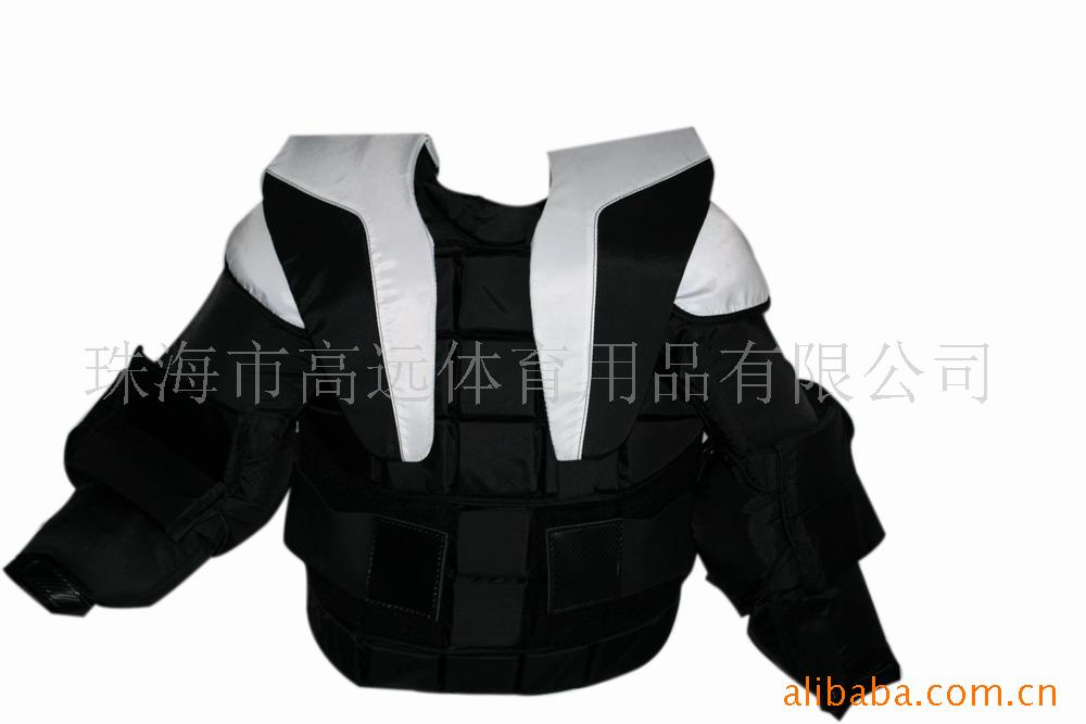 Ա,chest