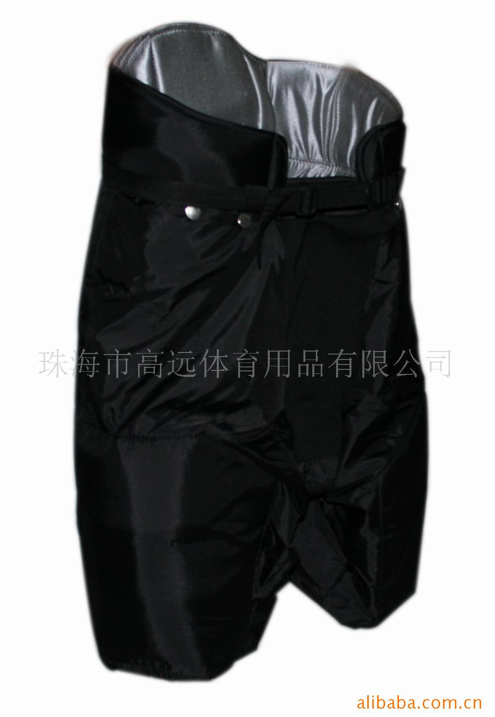 Ա̿,Pants