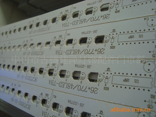 LED48˫ǵư