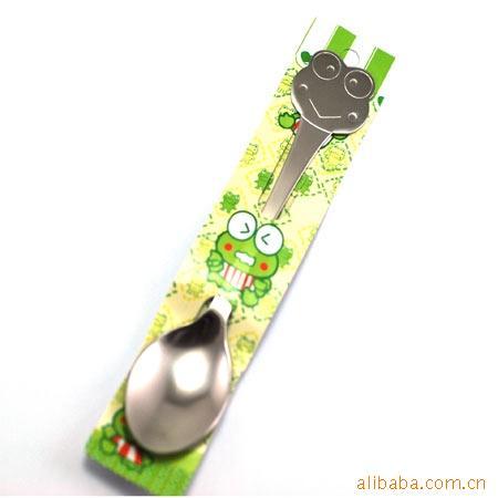 单支彩卡装立体头不锈钢勺子(青蛙)餐具汤勺